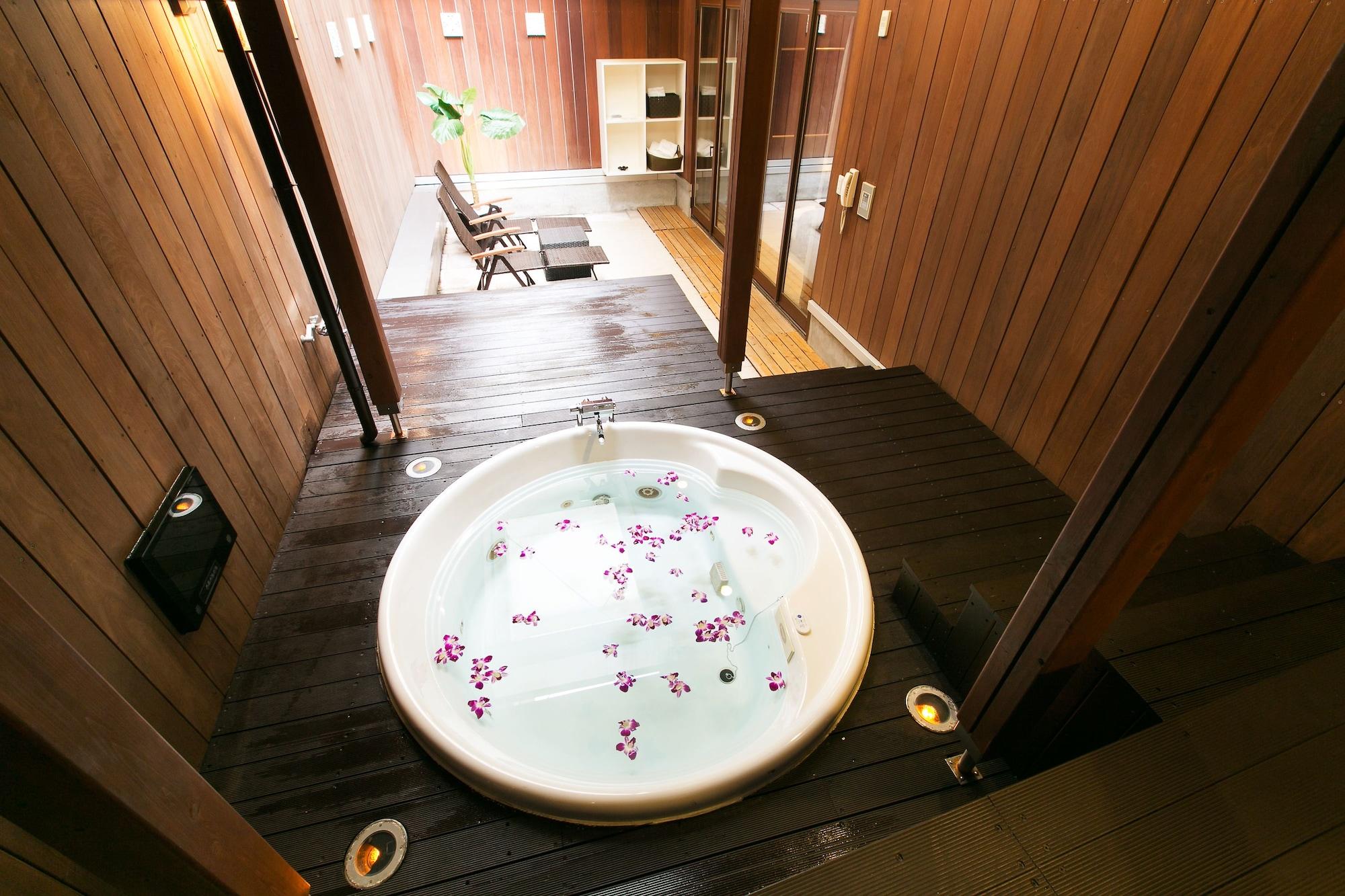 Hotel Atlantis (Adults Only) Oszaka Kültér fotó